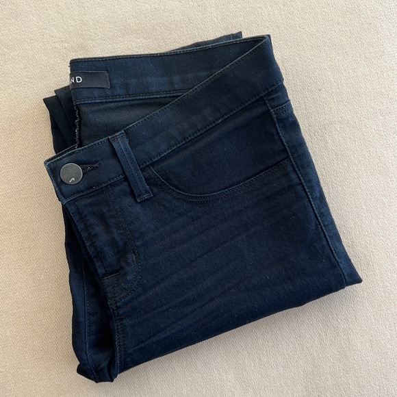 J Brand Super Skinny - Picture 11 of 11